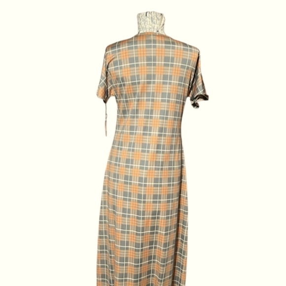 NWT LuLaRoe Tan and Cream Sheath Midi Dress with Flutter Sleeves Med - Picture 4 of 6